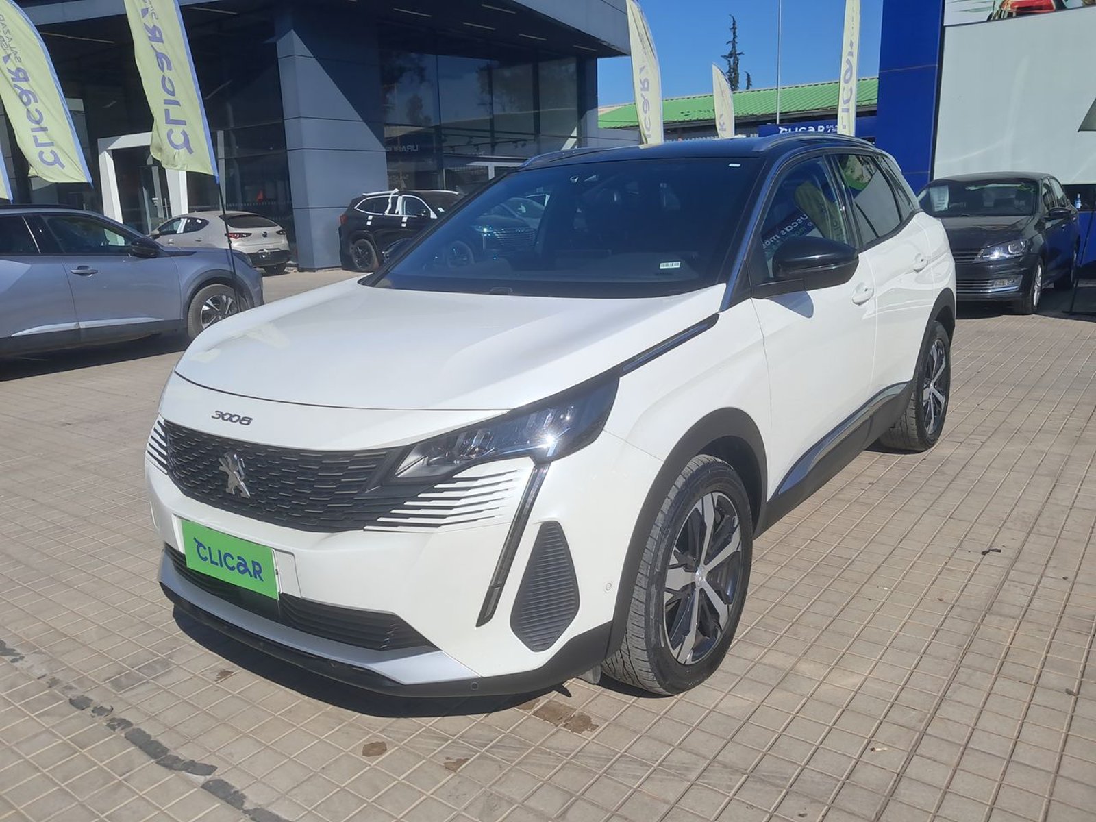 Peugeot 3008 1.5 Allure Pack Bluehdi 130 4x2 Eat8 5p 2024 - Foto 3 de 8