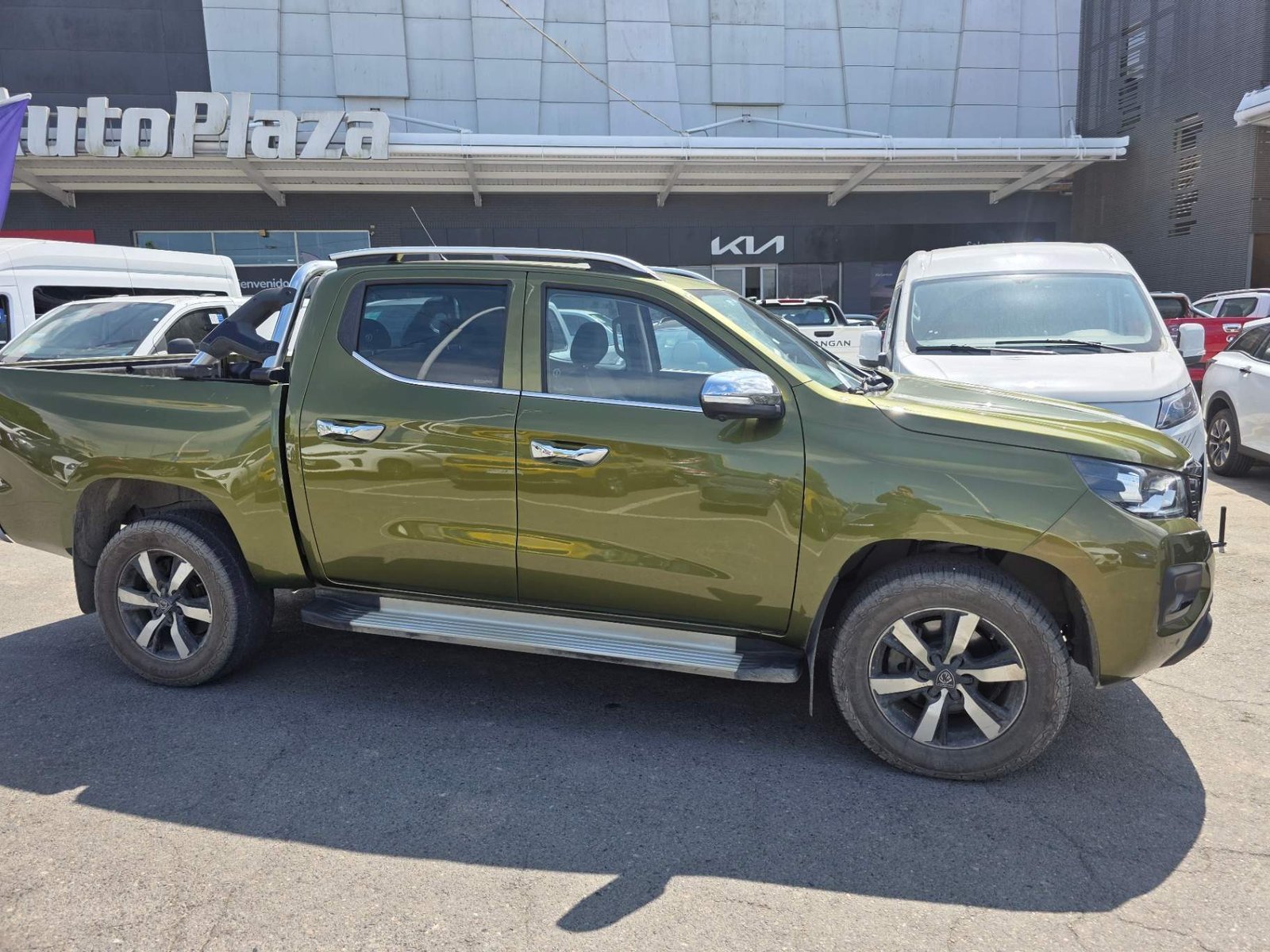 Peugeot Landtrek 2.2 Action4 Mca Diesel 4x4 200hp At 4p 2026 - Foto 3 de 5