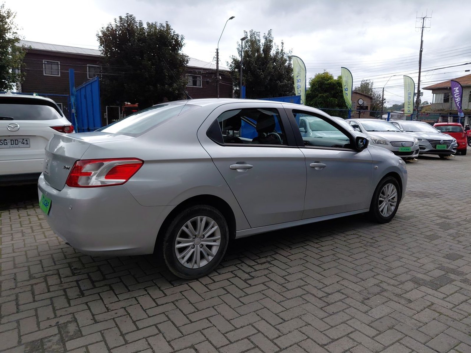 Peugeot 301 1.6 Active Pack Vti 4x2 115hp Eat6 At 4p 2017 - Imagen 7 de 8