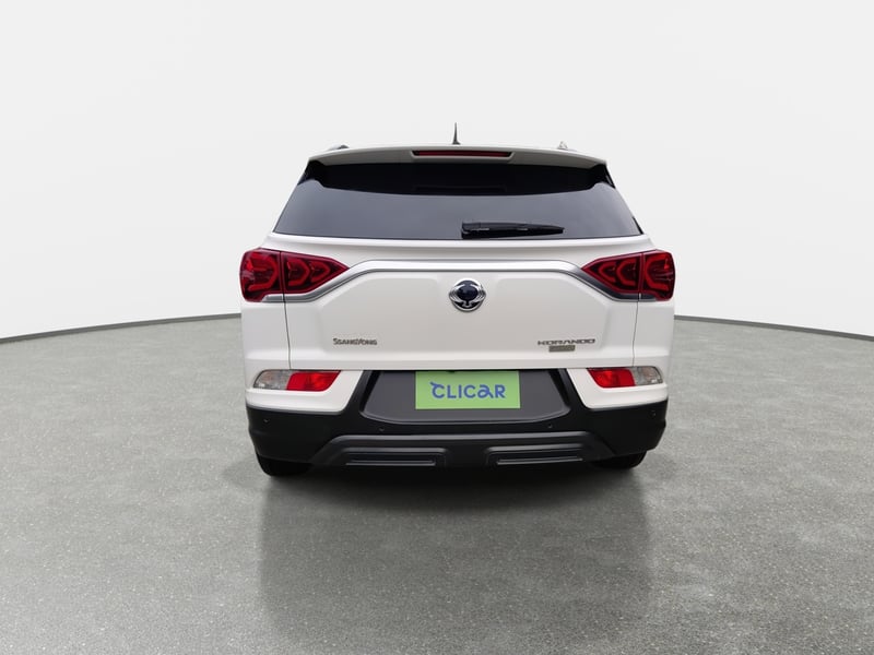 SsangYong Korando 1.6 Glx Cd211 Td Diesel 4x2 At 5p 2022 - Imagen 6 de 8