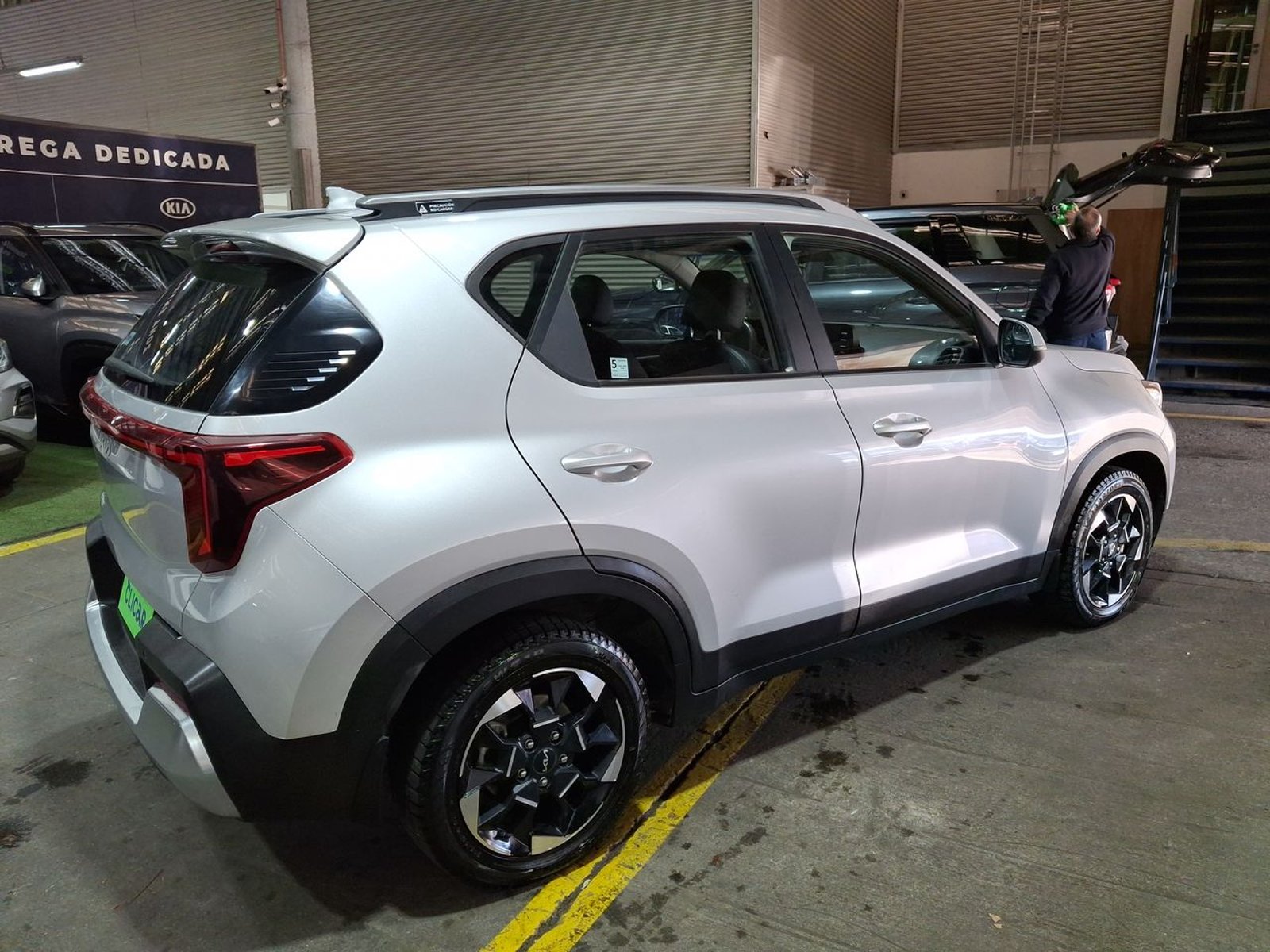 Kia Sonet 1.5 Ex 4x2 Ivt At 5p 2025 - Imagen 7 de 8