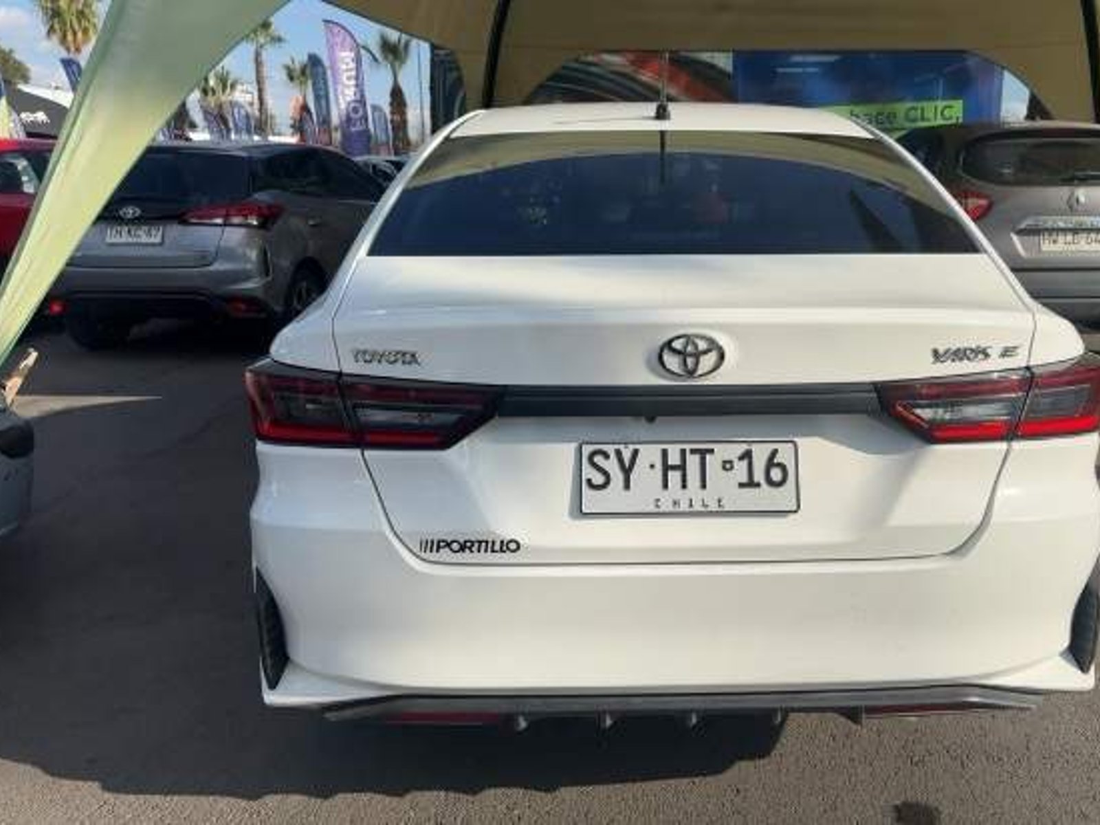 Toyota Yaris 1.5 E 4x2 Sdn Mt 4p 2023 - Foto 5 de 5