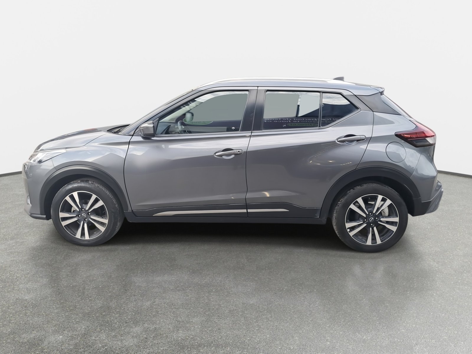 Nissan Kicks 1.6 Sense 4x2 Mt 5p 2023 - Foto 4 de 8