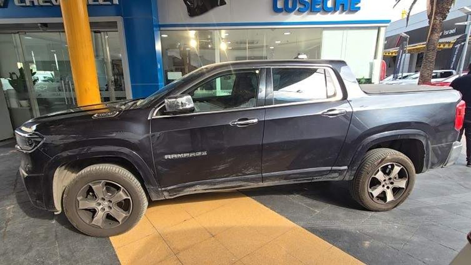 Ram Rampage 2.0 Laramie Diesel 4x4 Dob. Cab. At 4p 2024 - Imagen 8 de 8
