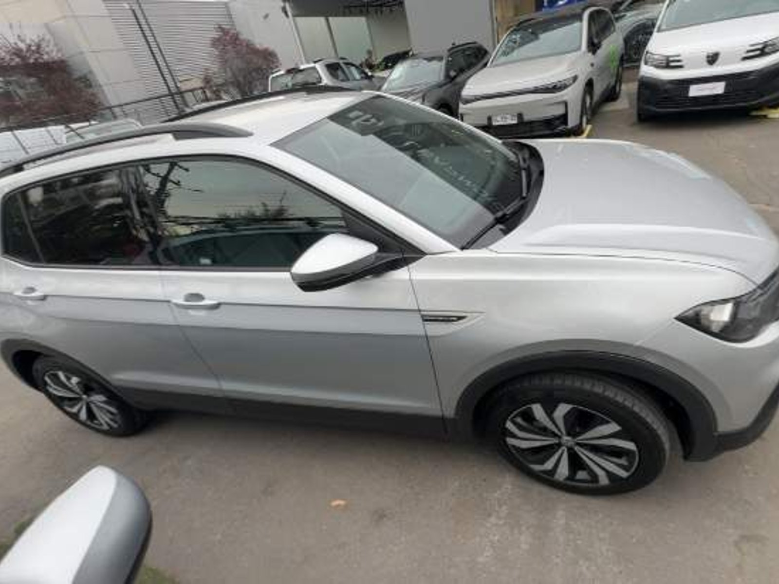 Volkswagen T-cross 1.6 Msi Comfortline 4x2 At6 5p 2021 - Foto 3 de 5