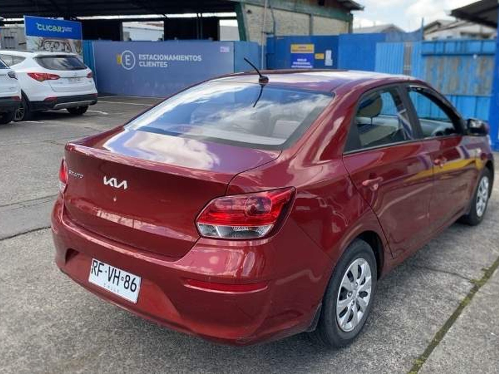 Kia Soluto 1.4 Lx 4x2 Mt 4p 2021 - Foto 3 de 4