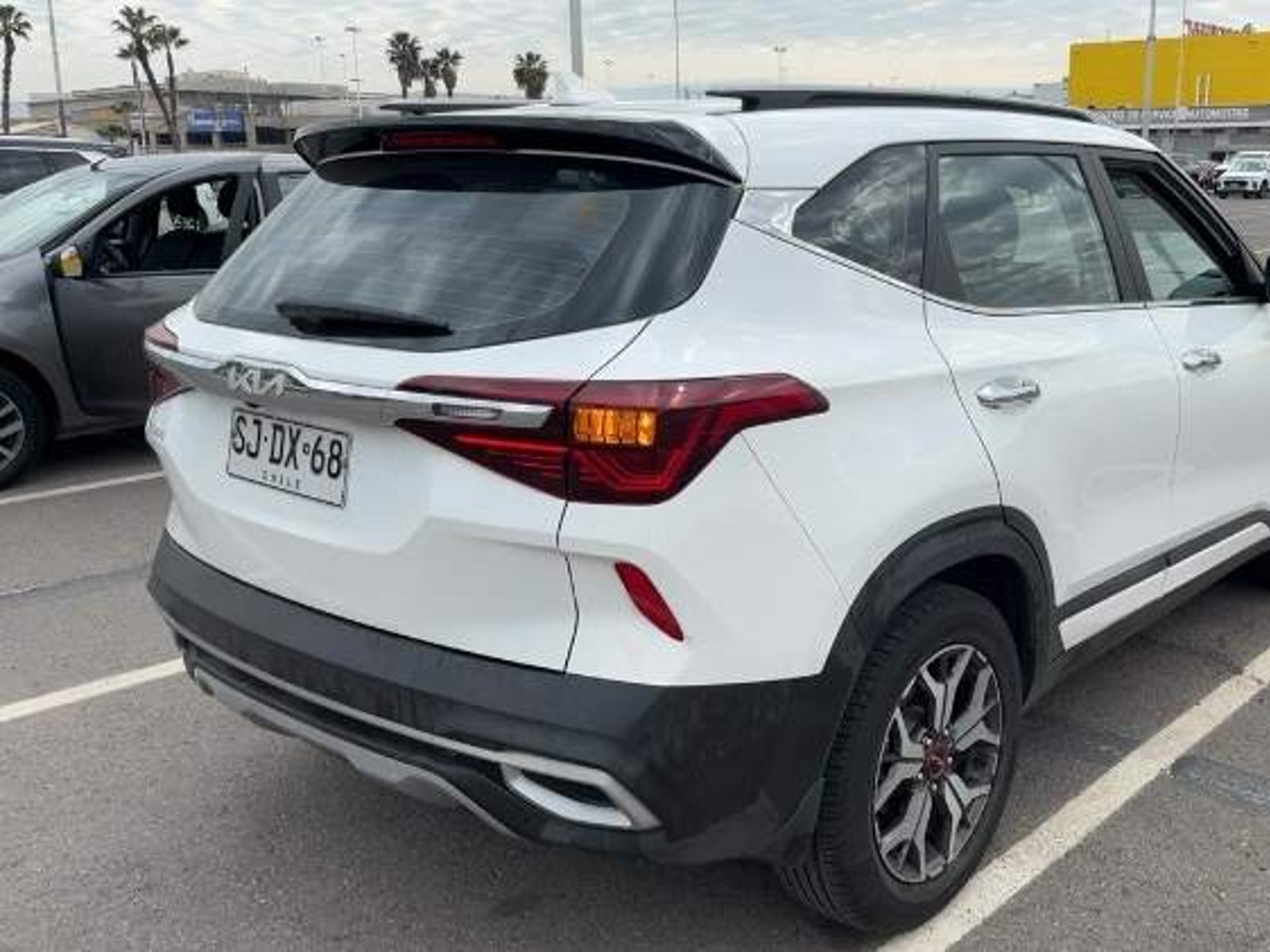 Kia Seltos 1.6 Ex Full 4x2 6at 5p 2023 - Foto 4 de 5