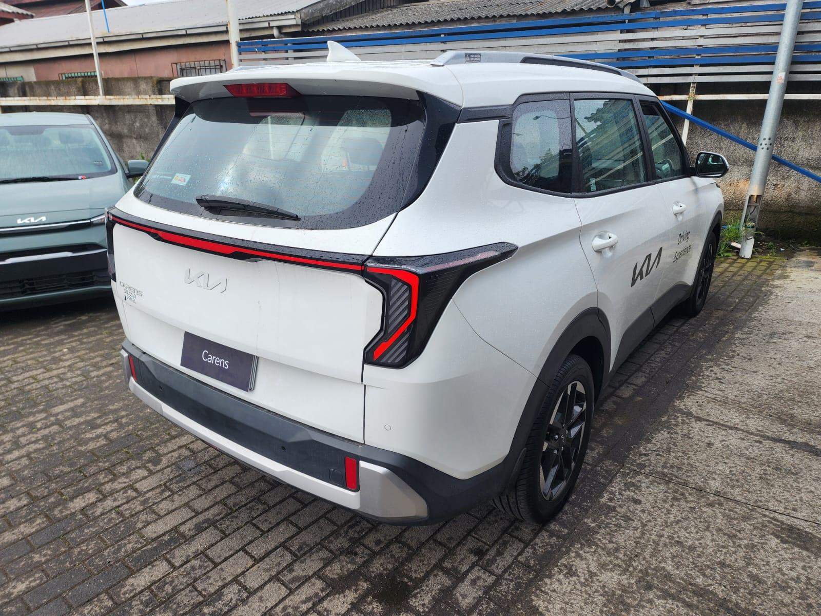 Kia Carens 1.5t Ex 4x2 7dct At 5p 2026 - Foto 4 de 5