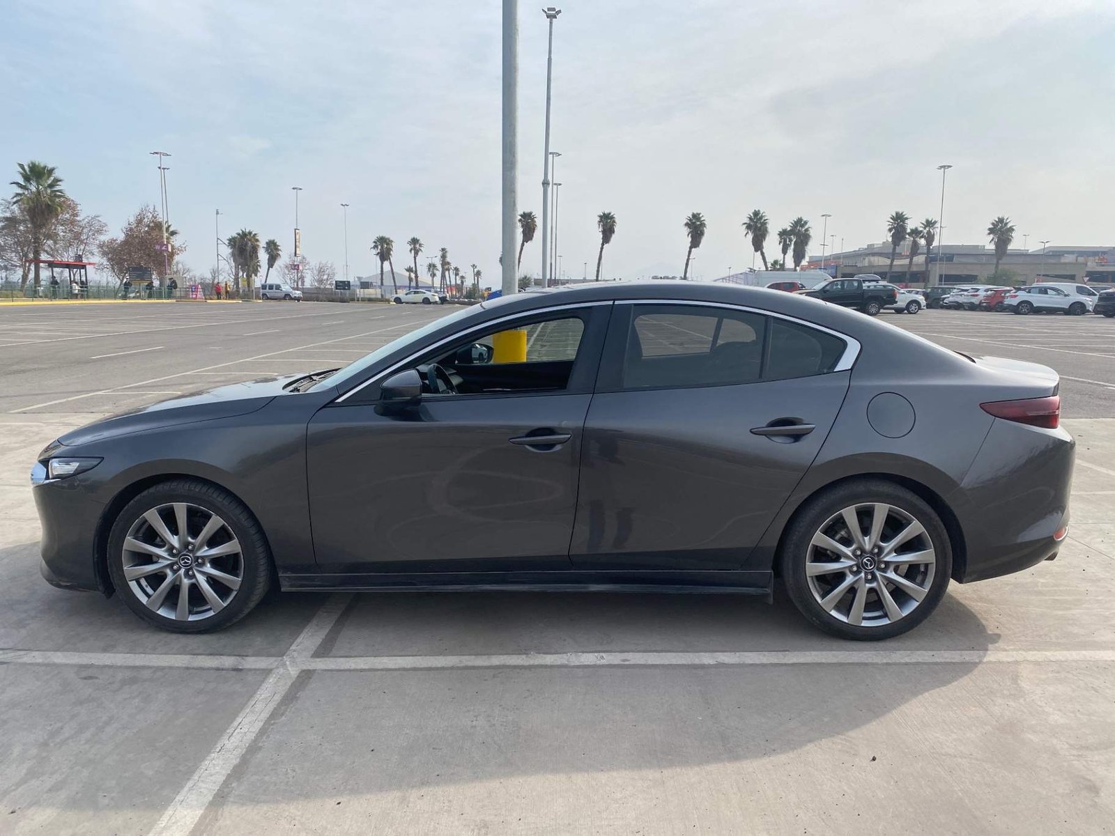 Mazda 3 2.0 V 4x2 6at 5p 2022 - Imagen 8 de 8
