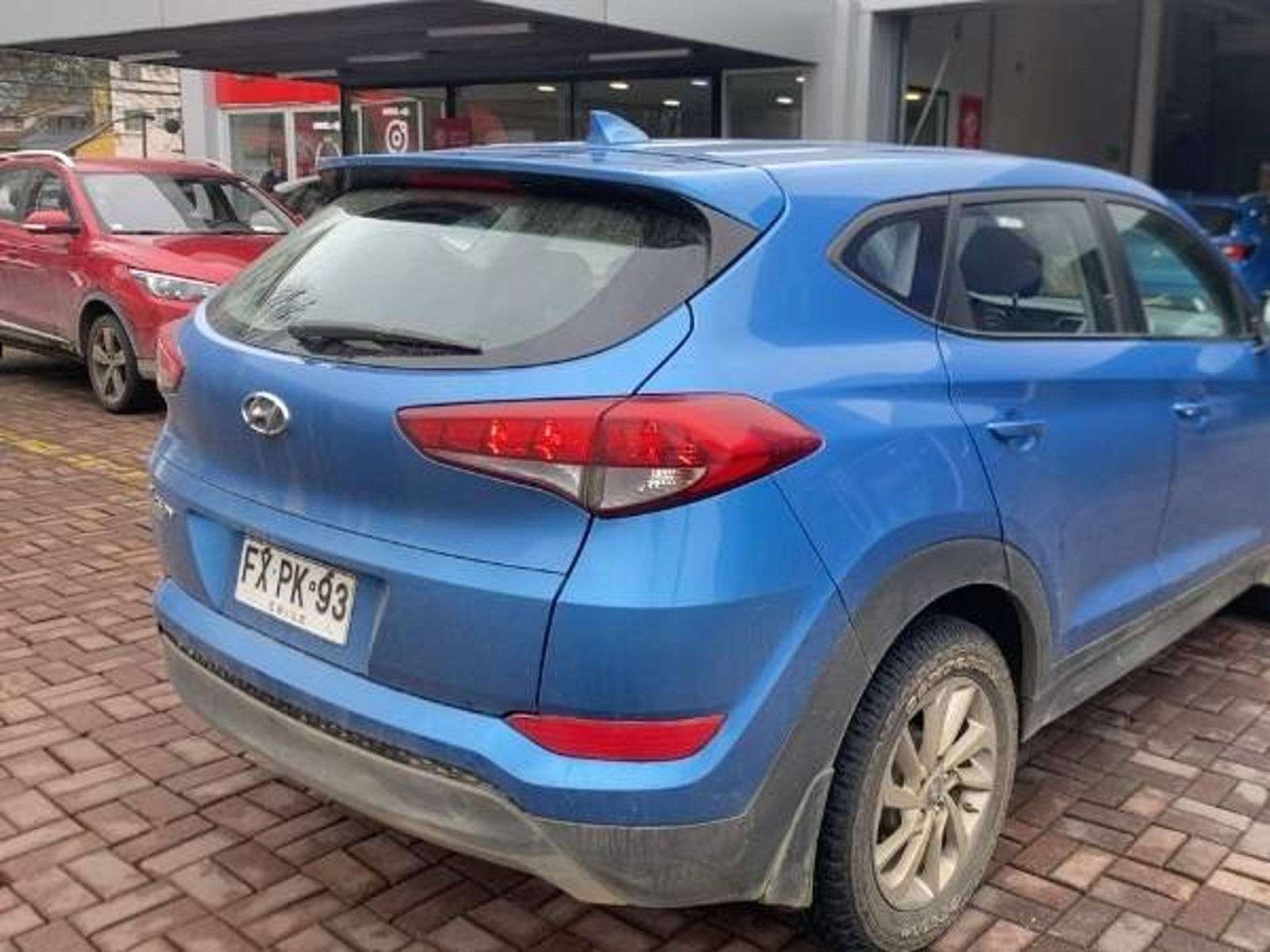 Hyundai Tucson 2.0 Gl Active 4x2 Mt 5p 2017 - Foto 4 de 5