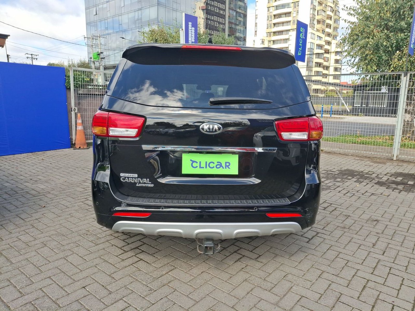 Kia Grand Carnival 3.3 Ex Full 4x2 8p 6at 5p 2017 - Imagen 6 de 8