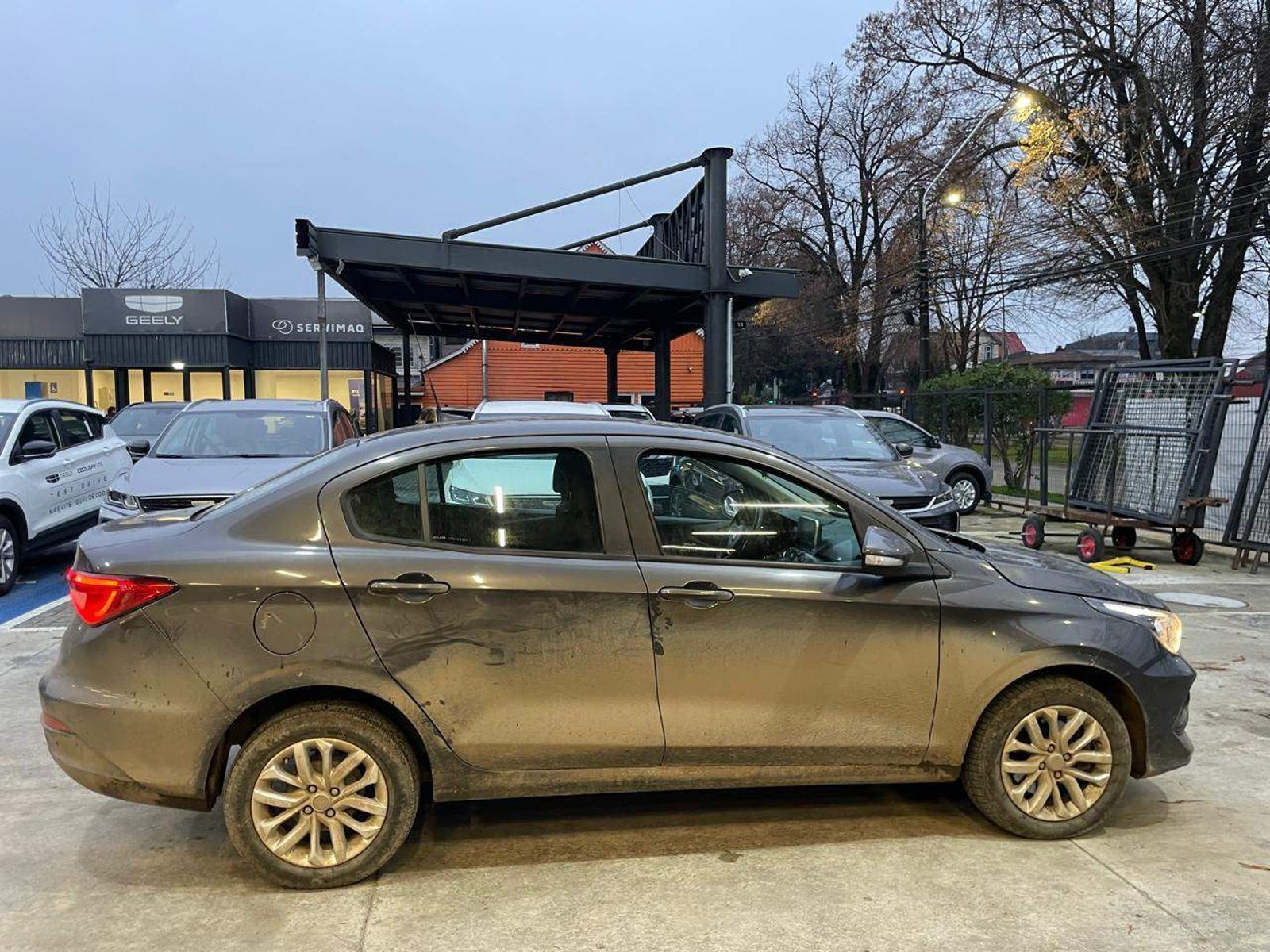 Fiat Cronos 1.8 Drive 4x2 At 4p 2022 - Imagen 3 de 5