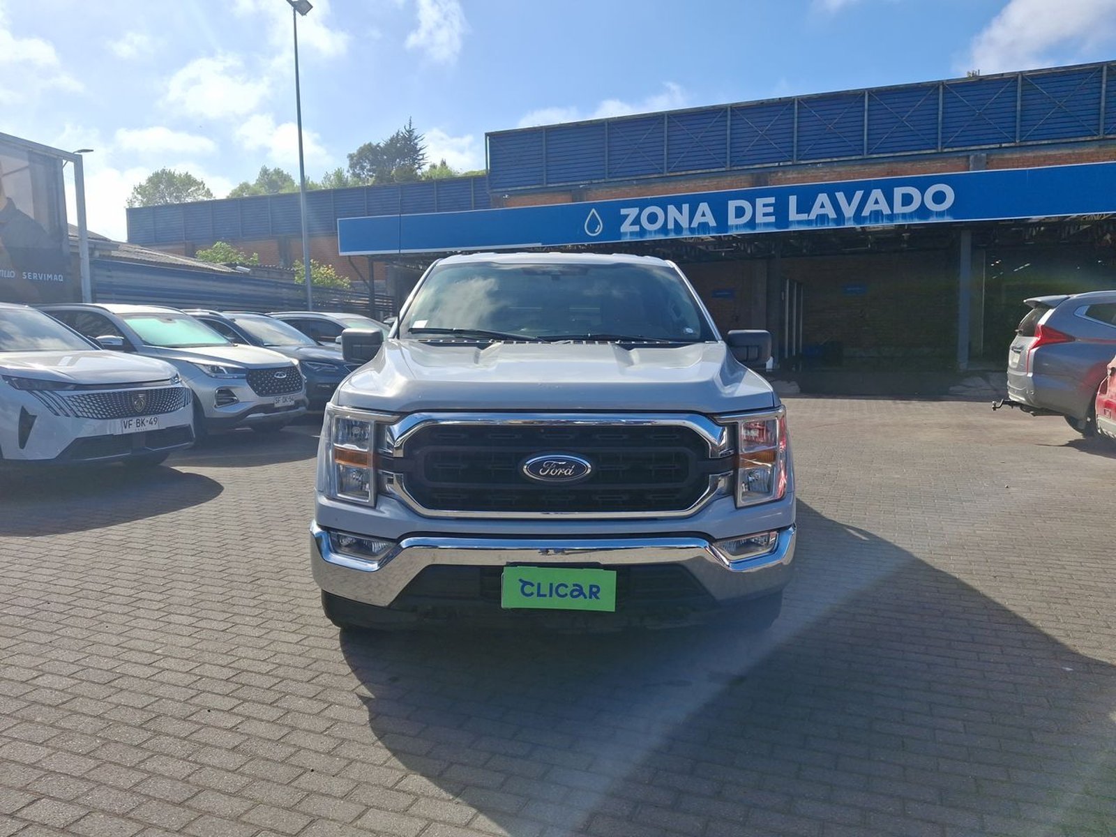 Ford F-150 3.3 Xlt Cc Dob. Cab. 4x2 At 4p 2022 - Foto 2 de 8