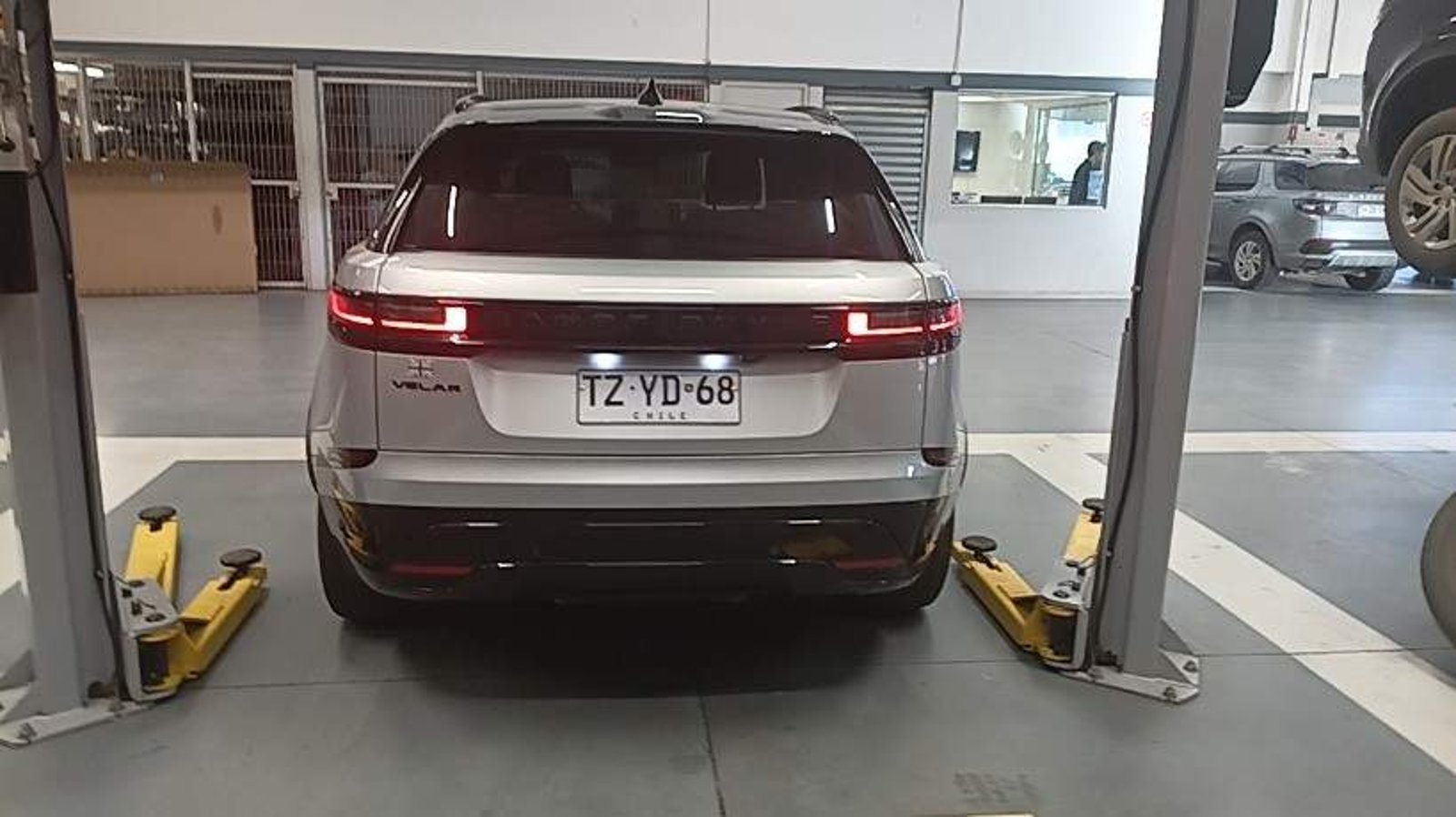 Land Rover Range Rover Velar 3.0i Dynamic Hse 4x4 At 5p 2025 - Imagen 5 de 5