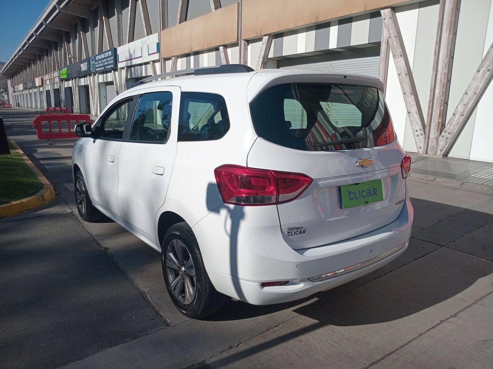 Chevrolet Spin 1.8 Premier 4x2 Mt 5p 2023 - Foto 5 de 8
