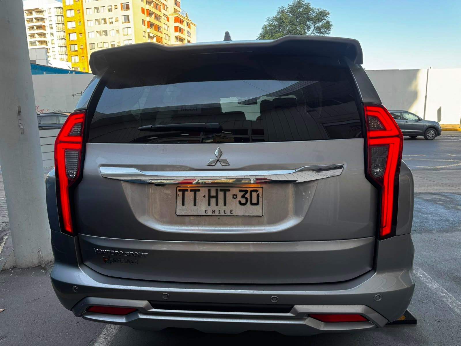 Mitsubishi Montero Sport 3.0 4x2 At 5p 2025 - Foto 5 de 8