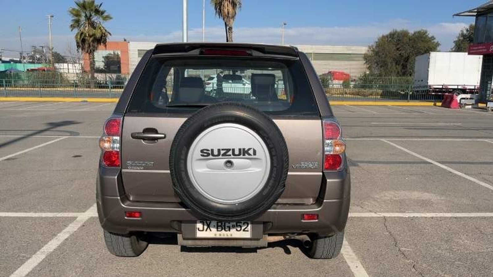 Suzuki Grand Vitara 2.4 Glx Sport Winche 4x4 Mt 3p 2017 - Imagen 5 de 5