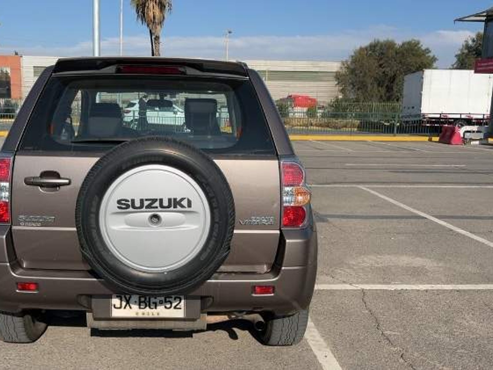 Suzuki Grand Vitara 2.4 Glx Sport Winche 4x4 Mt 3p 2017 - Foto 5 de 5