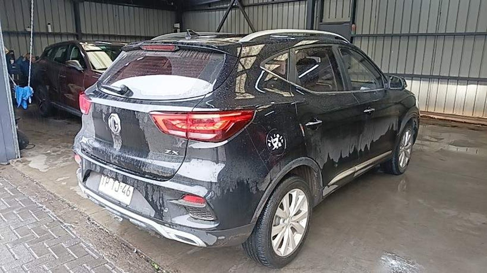 MG Mg Zx 1.5 Com 4x2 Mt 5p 2024 - Imagen 4 de 5