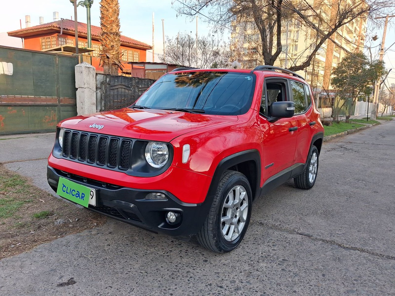 Jeep Renegade 1.8 Sport Lx 4x2 Mt 5p 2023 - Imagen 3 de 8