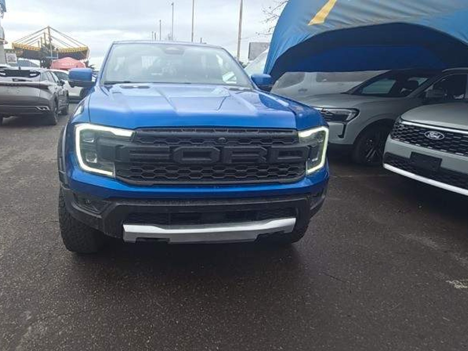 Ford Ranger 3.0t Raptor 4x4 Dob. Cab. At 4p 2025 - Foto 2 de 5