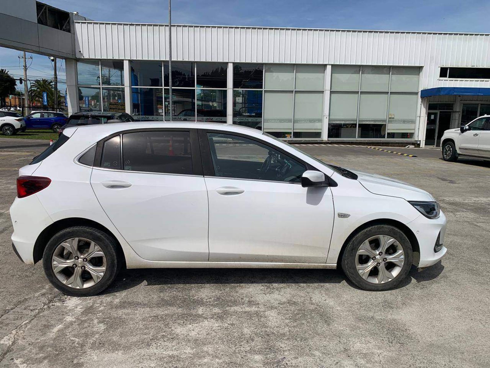 Chevrolet Onix 1.0t Premier 4x2 At 5p 2022 - Foto 3 de 5