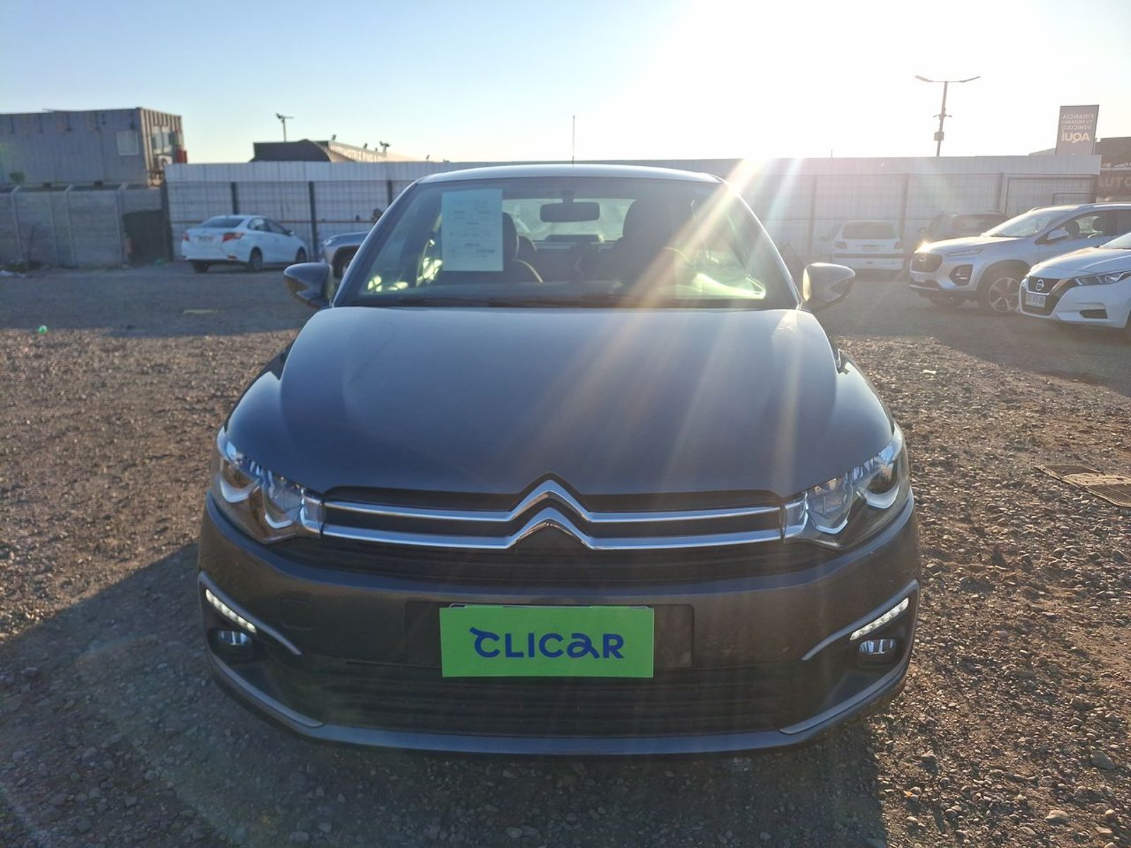 Citroën C-elysee 1.2 Puretech Shine 4x2 Mt 4p 2018 - Foto 2 de 8