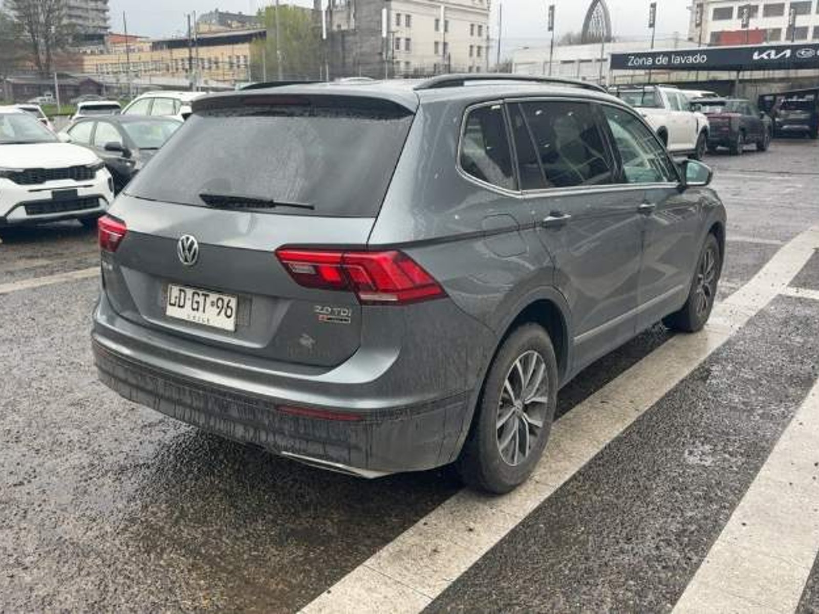 Volkswagen Tiguan 2.0 Tdi Comfortline Diesel 4motion 4x4 150hp 7a At 5p 2019 - Foto 4 de 5
