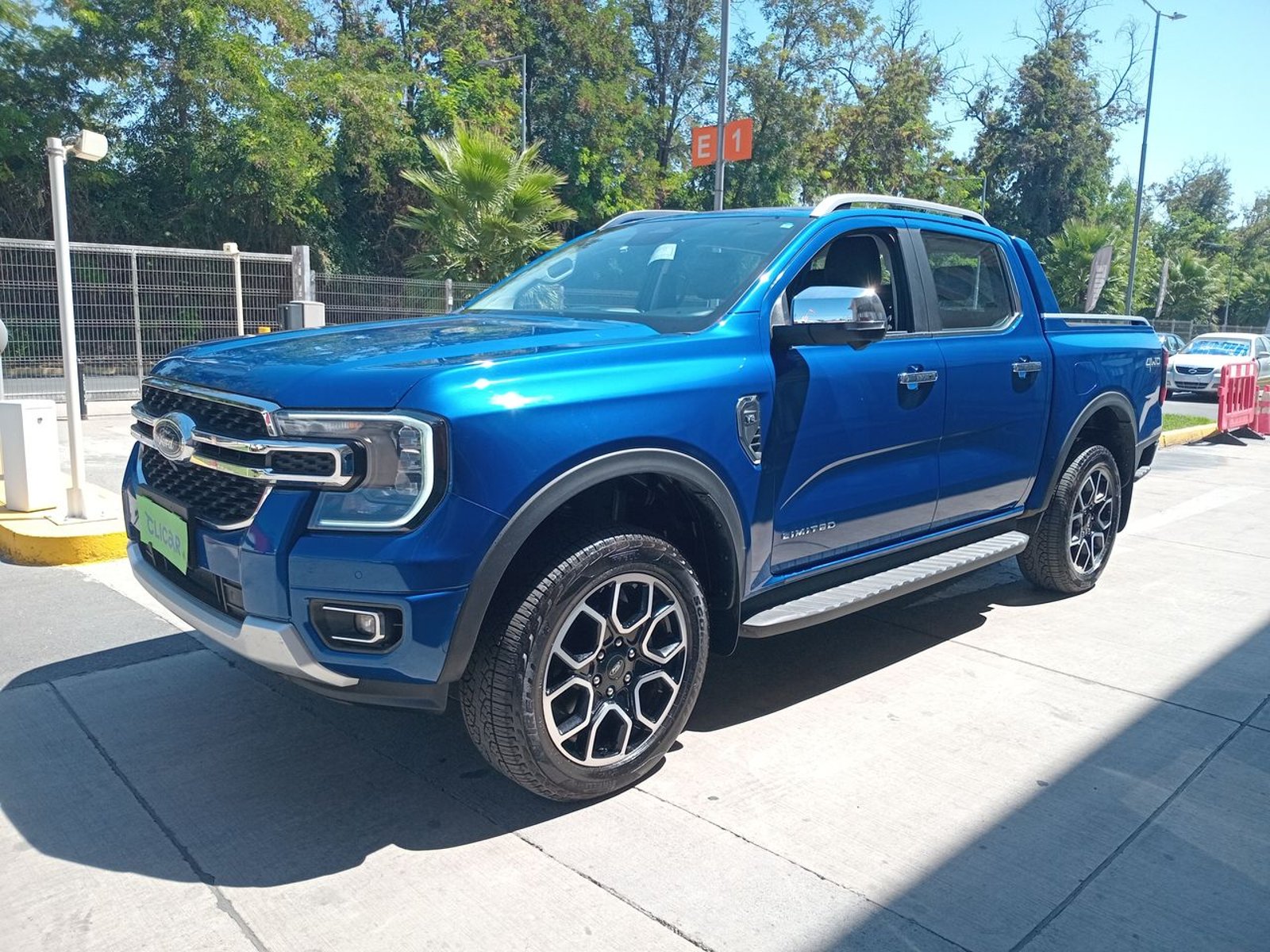 Ford Ranger 3.0 Ltd Diesel 4x4 Dob. Cab. At 4p 2026 - Foto 3 de 8
