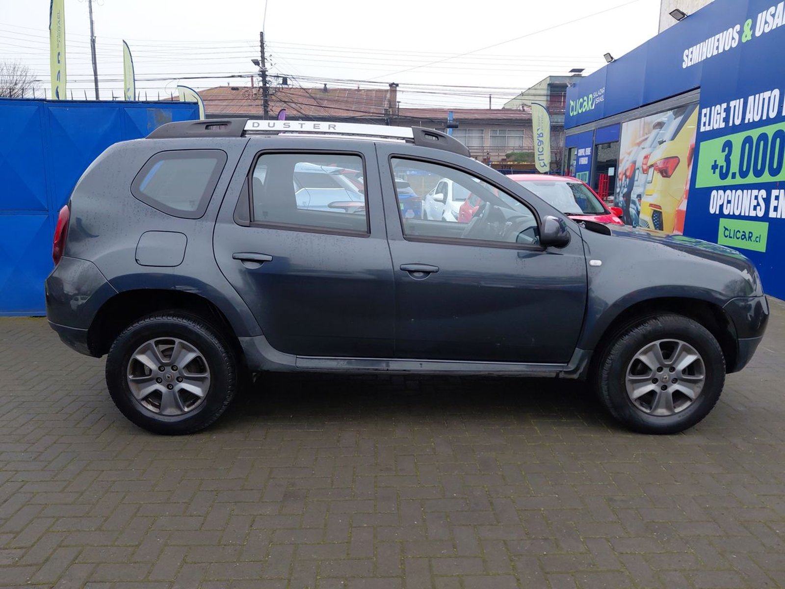 Renault Duster 1.6 Zen 4x2 5mt 5p 2018 - Imagen 8 de 8