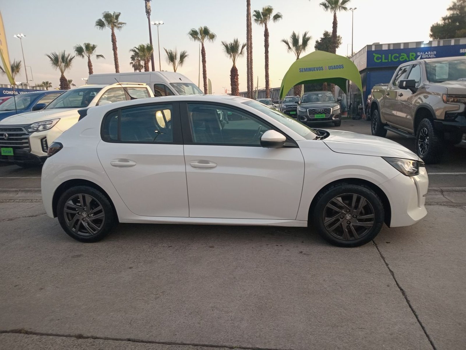 Peugeot 208 1.2 Active Pack Puretech 4x2 75 Mt 5p 2021 - Imagen 7 de 7