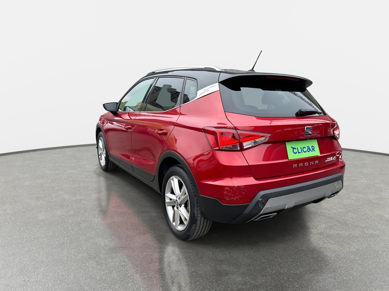 SEAT Arona 1.6 Fr 4x2 At 5p 2022 - Foto 5 de 8