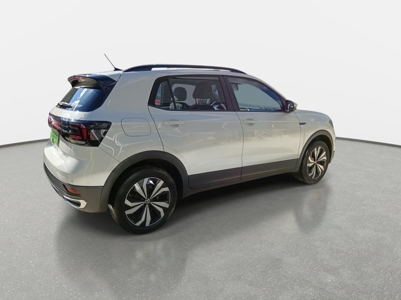 Volkswagen T-cross 1.0 Tsi Comfortline 4x2 Mt5 5p 2023 - Imagen 7 de 8