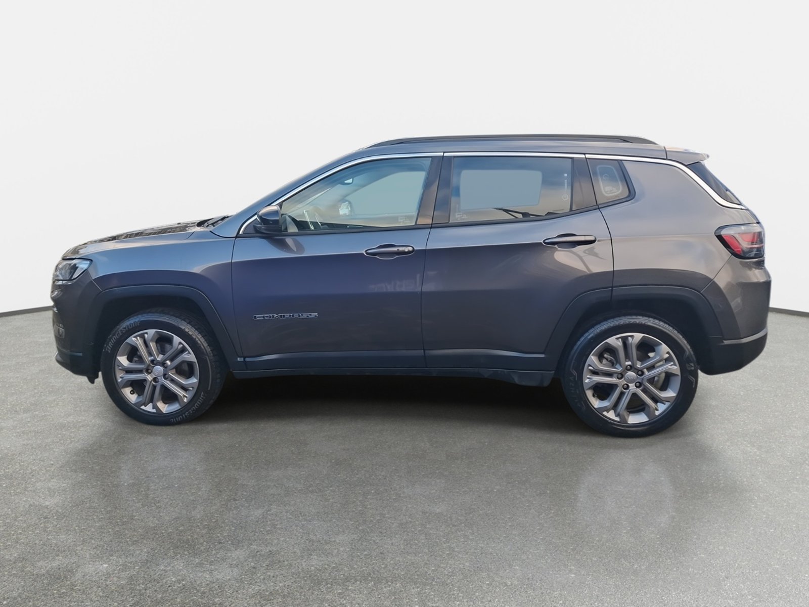 Jeep Compass 1.3 Longitude 4x2 At 5p 2024 - Foto 4 de 8