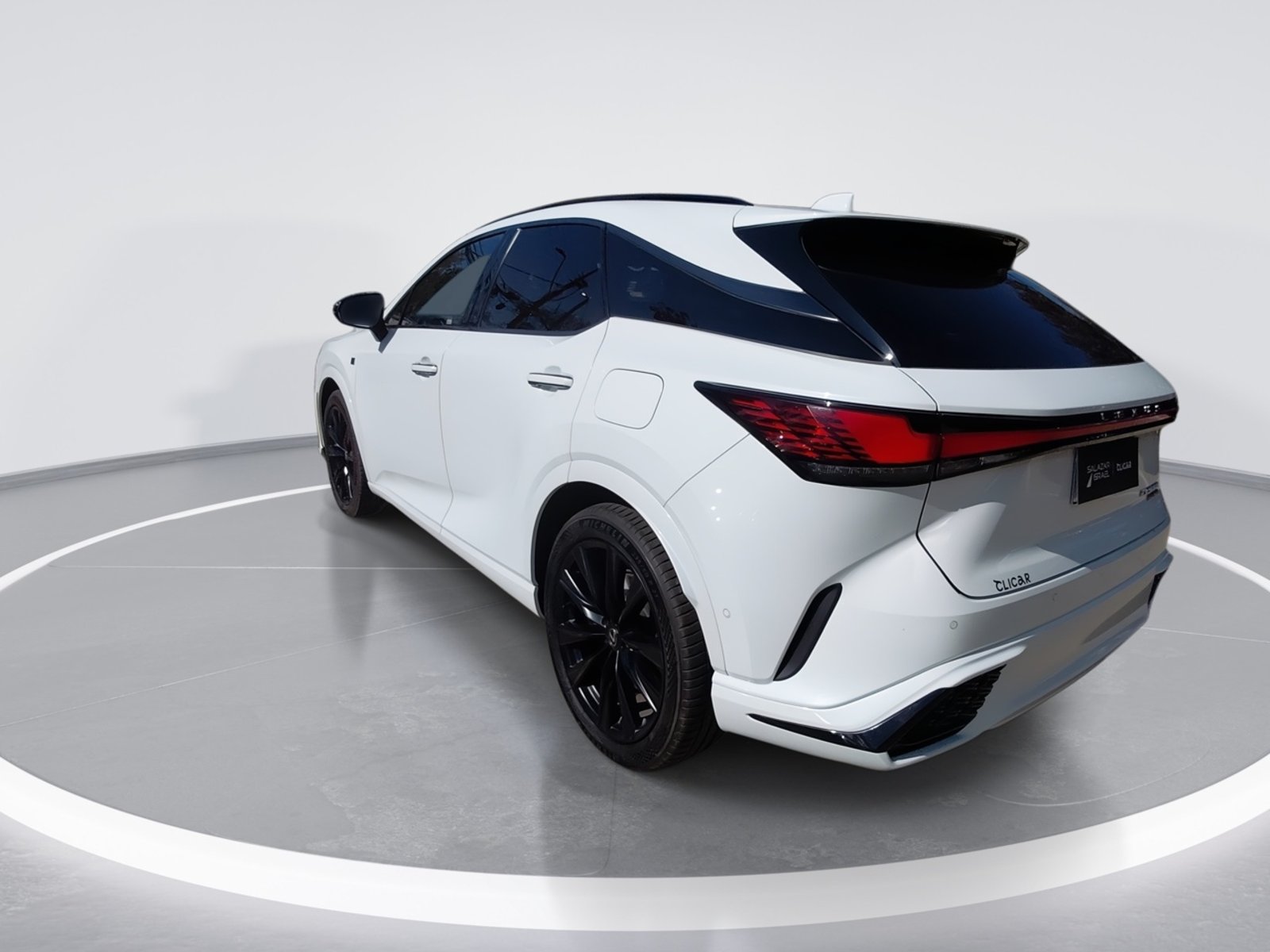 Lexus Rx500h 2.4 F Sport Hybrid 4x4 At 5p 2024 - Foto 5 de 8