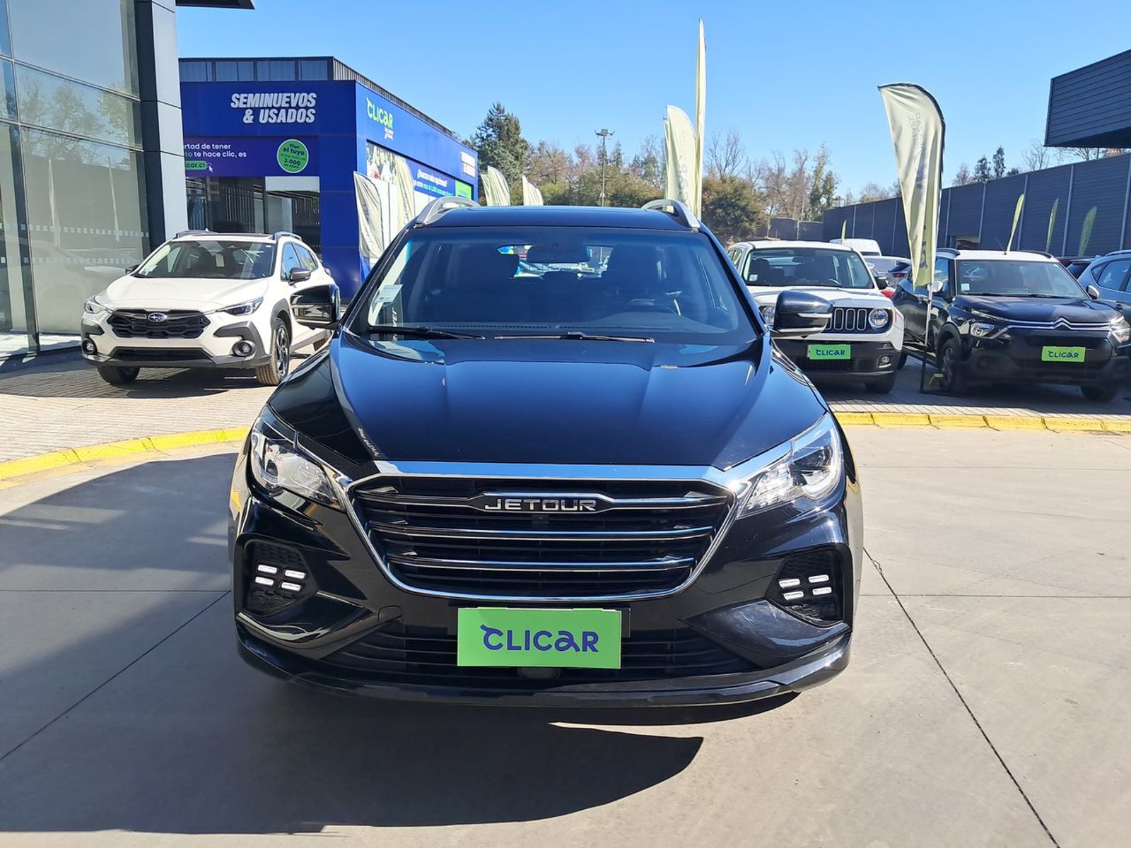 Jetour X70 1.5t Lux 4x2 At 5p 2025 - Foto 2 de 8