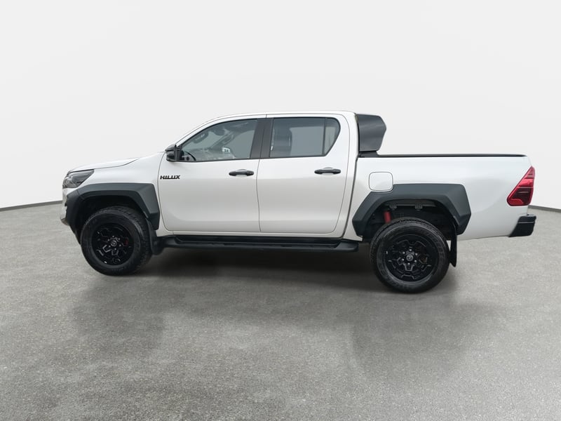Toyota Hilux 2.8 Gr-s Diesel 4x4 Dob. Cab. At 4p 2024 - Imagen 4 de 8
