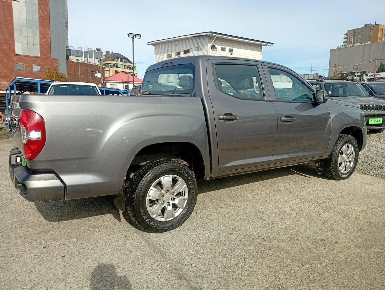 Maxus T60 2.8 Gl Diesel Dob. Cab 4x2 6mt 4p 2023 - Imagen 7 de 8