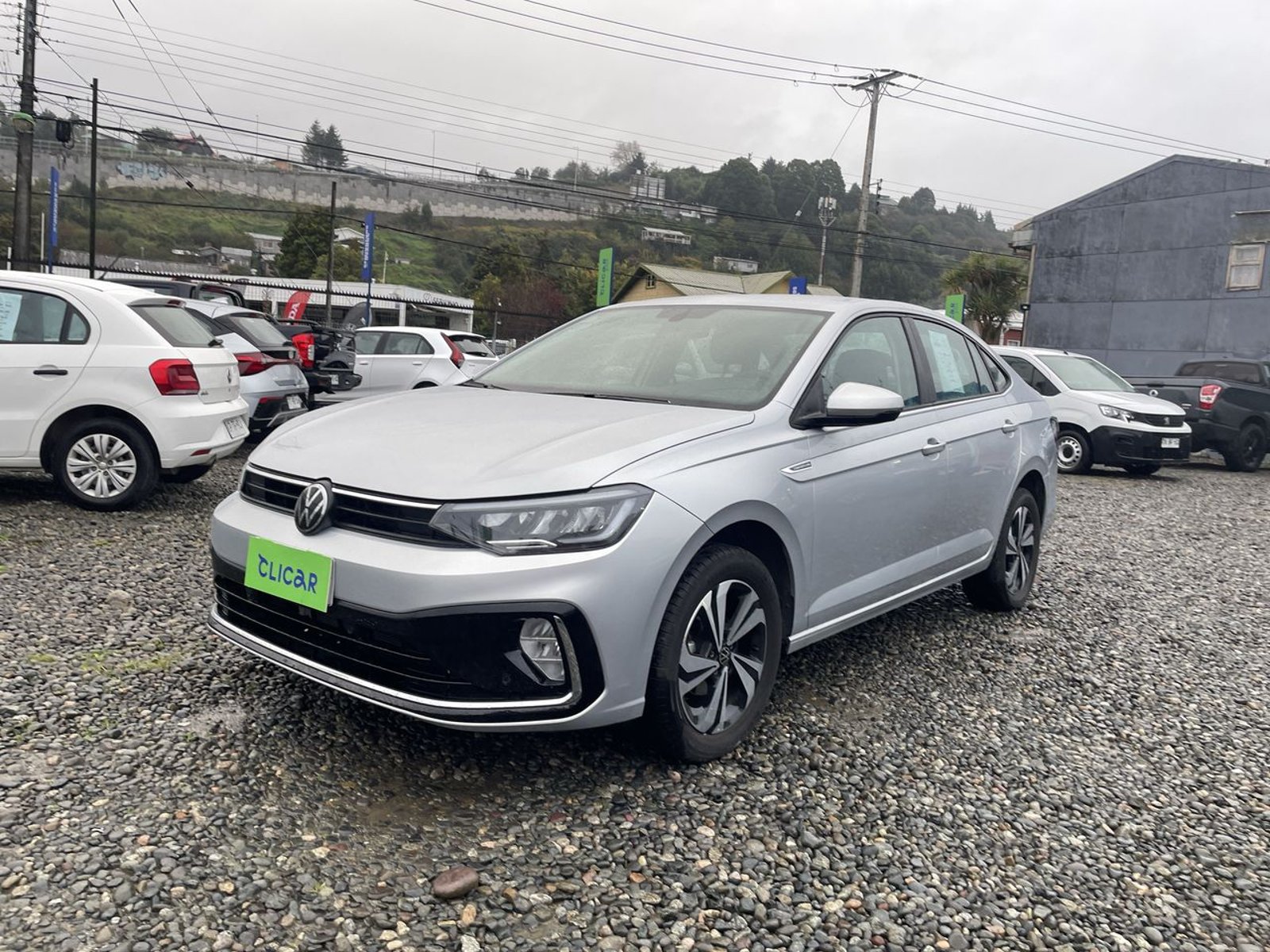 Volkswagen Virtus 1.0 Tsi Comfortline 4x2 At 4p 2025 - Foto 3 de 8