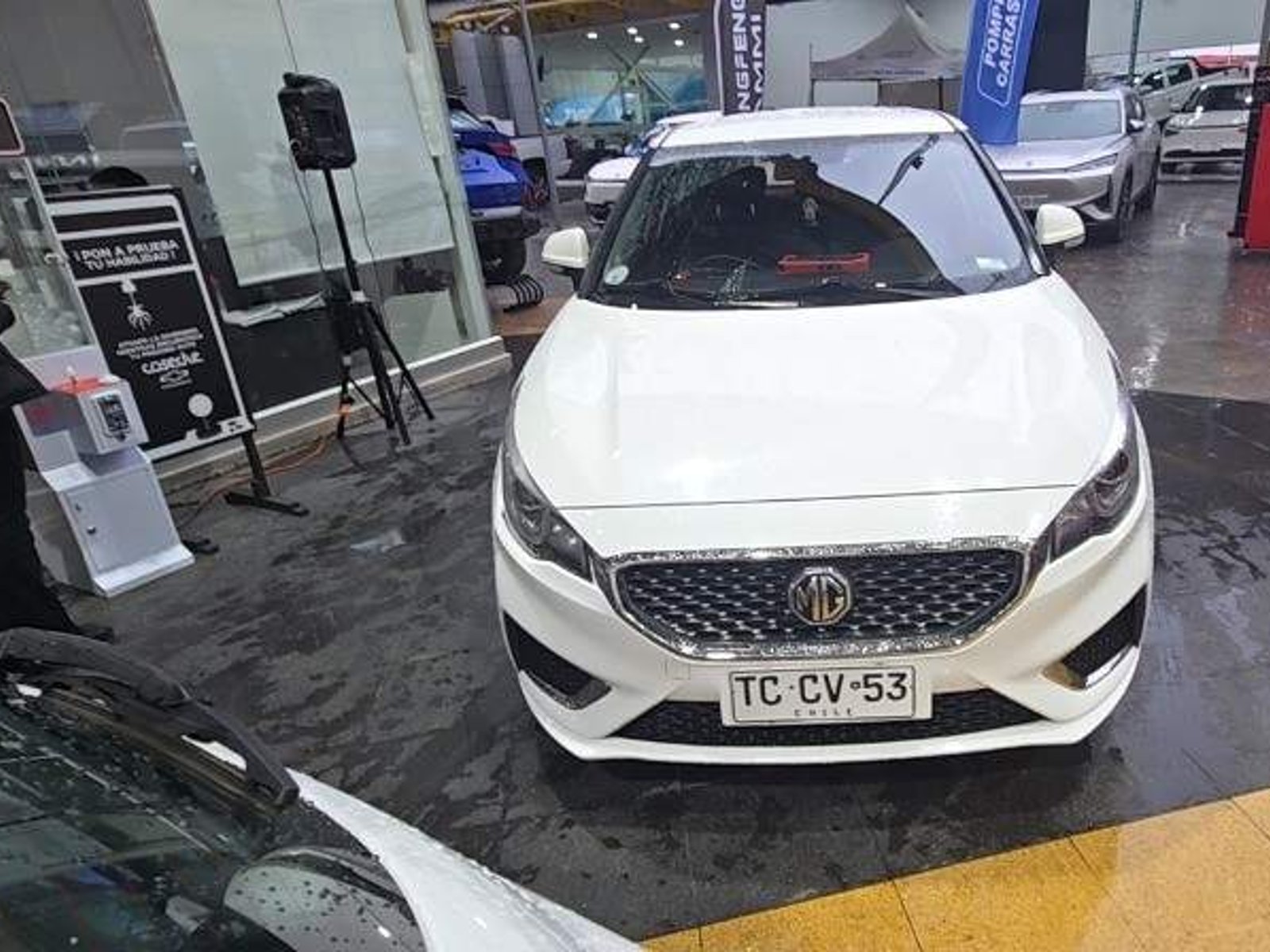 MG 3 1.5 Comfort 4x2 Hb Mt 5p 2024 - Foto 2 de 5