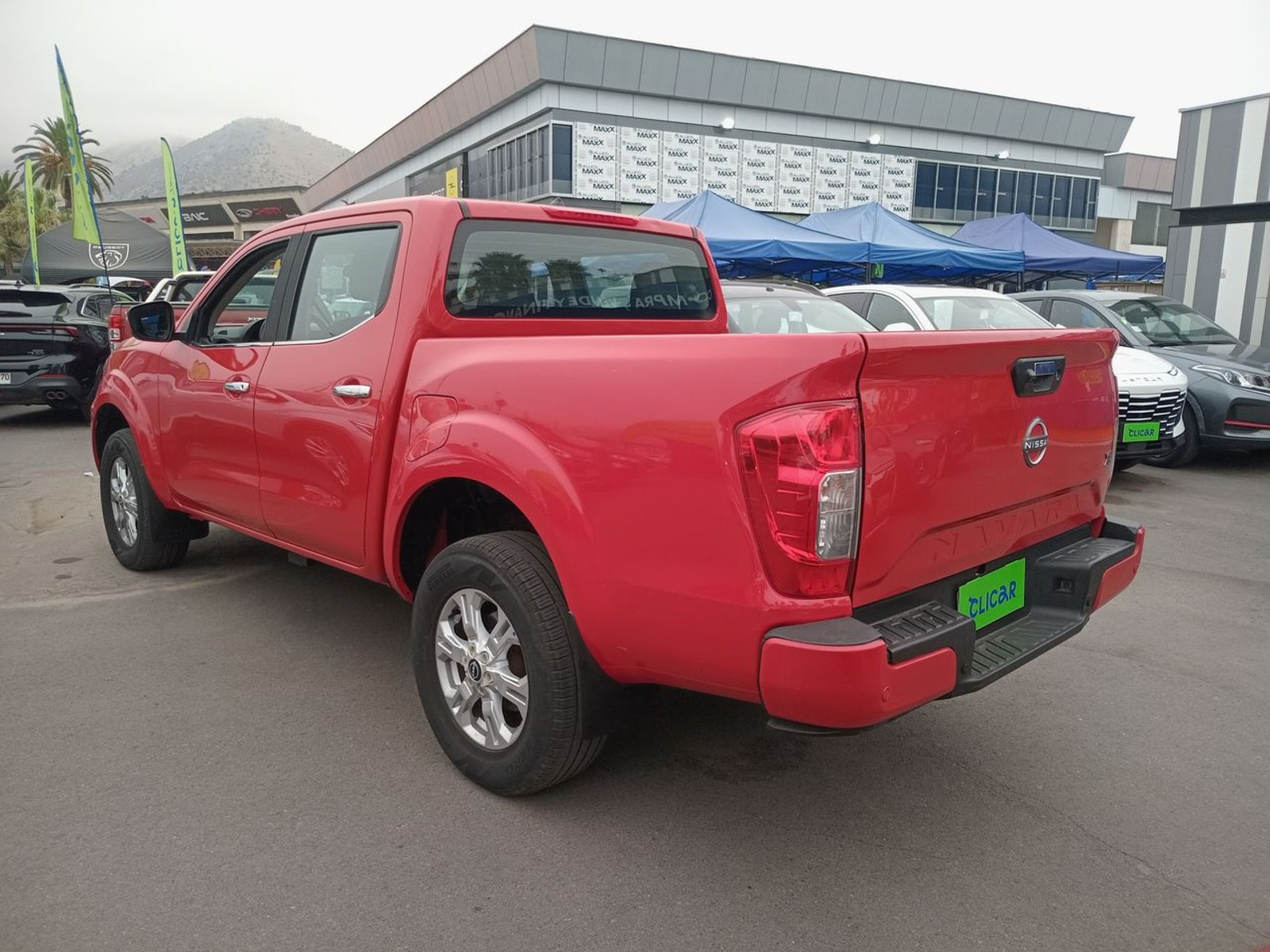 Nissan Navara 2.3d Xe Diesel 4x2 Dob.cab. Mt 4p 2024 - Foto 5 de 8