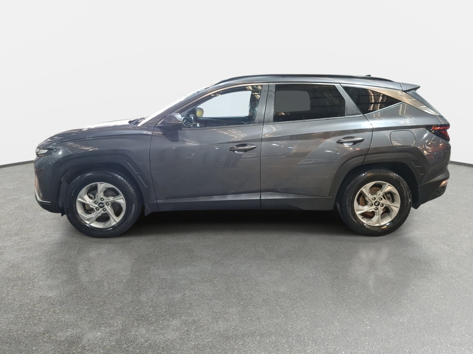 Hyundai Tucson 1.6 Nx4 Plus 4x2 At 5p 2022 - Foto 4 de 8