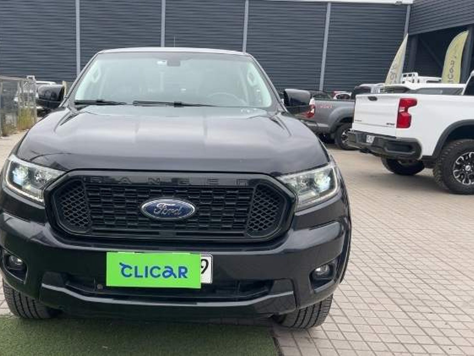 Ford Ranger 3.2 Fx4 Euro 6 Diesel 4x4 Dob. Cab. At 4p 2023 - Foto 2 de 5