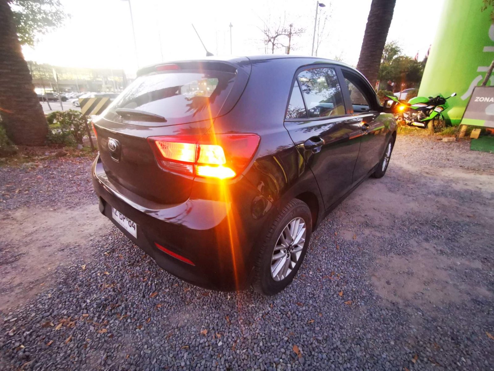Kia Rio 5 1.4 Ex Full 4x2 Hb 6mt 5p 2019 - Foto 4 de 8