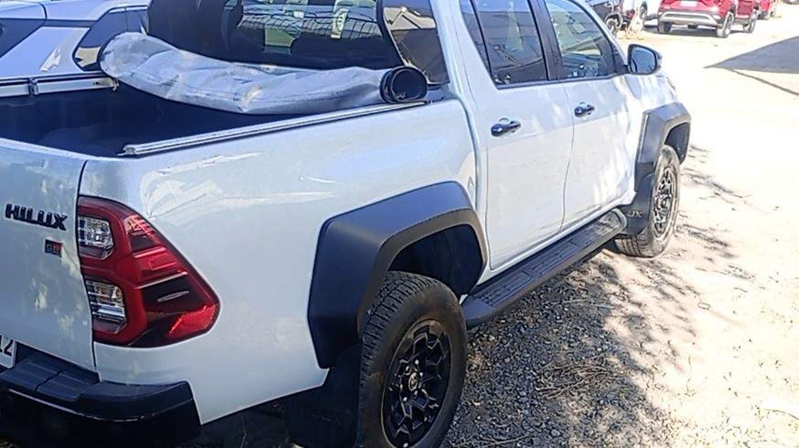 Toyota Hilux 2.8 Gr-s Diesel 4x4 Dob. Cab. At 4p 2024 - Foto 4 de 8