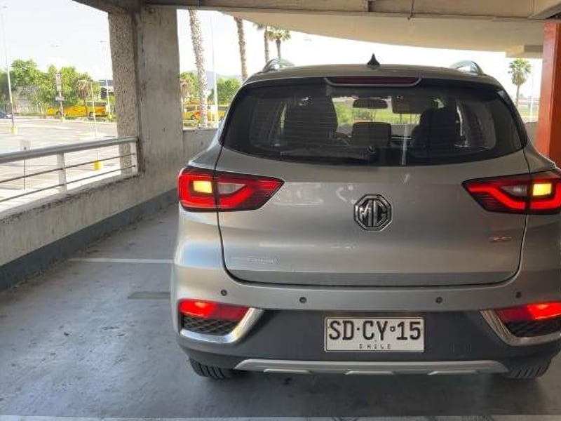 MG Mg Zs 1.5 Std 4x2 Mt 5p 2022 - Imagen 5 de 5