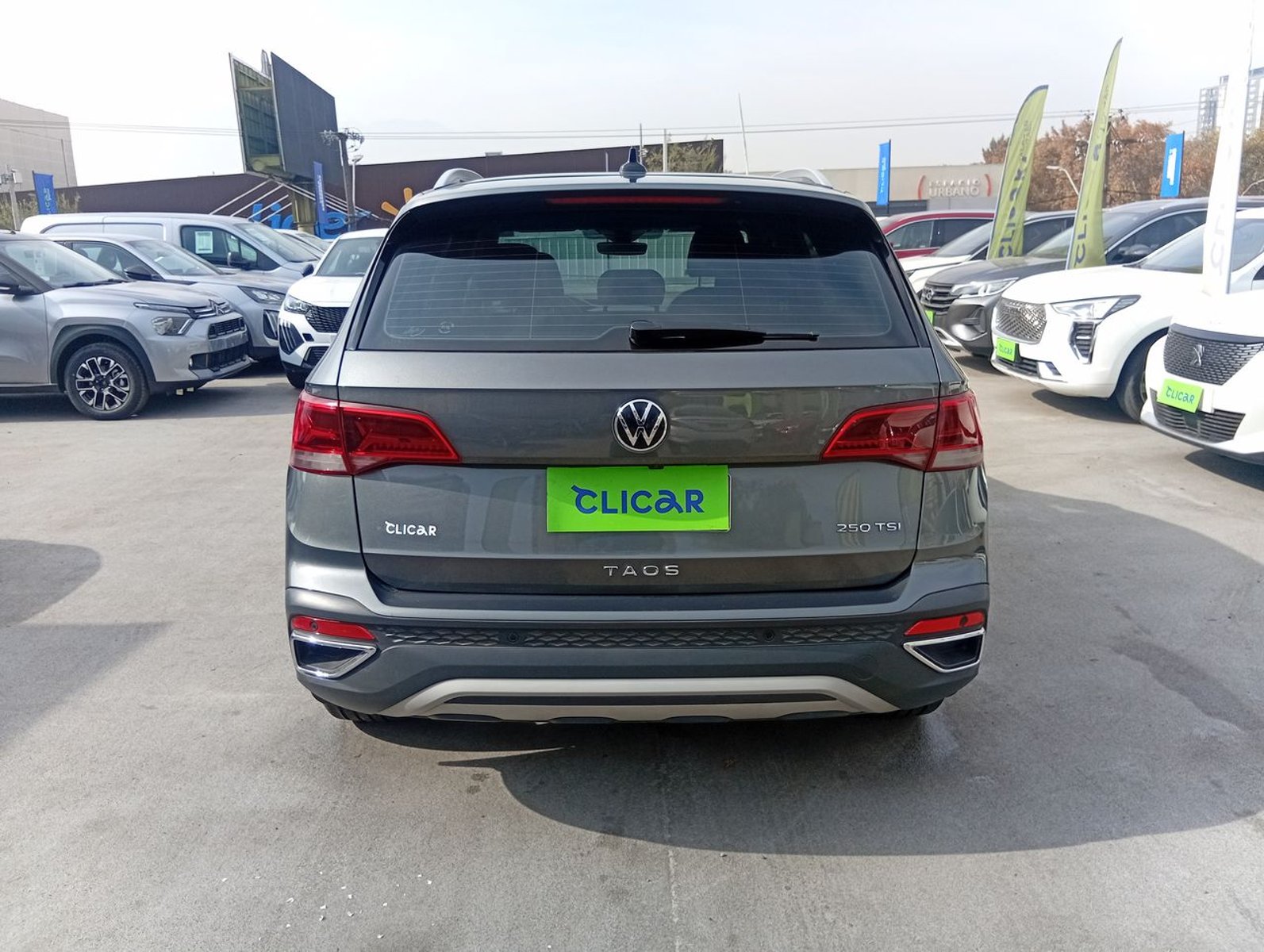 Volkswagen Taos 1.4 Tsi Highline 4x2 At 5p 2024 - Imagen 6 de 8