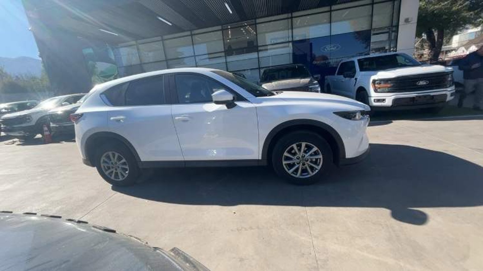 Mazda Cx-5 2.0 R Car Audio 4x2 6at 5p 2022 - Foto 3 de 8