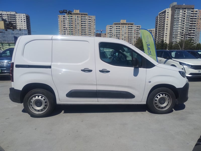 Citroën Berlingo 1.5 Hdi M Diesel 100 4x2 Furgon Euro 6 Bvm Mt 5p 2025 - Imagen 8 de 8