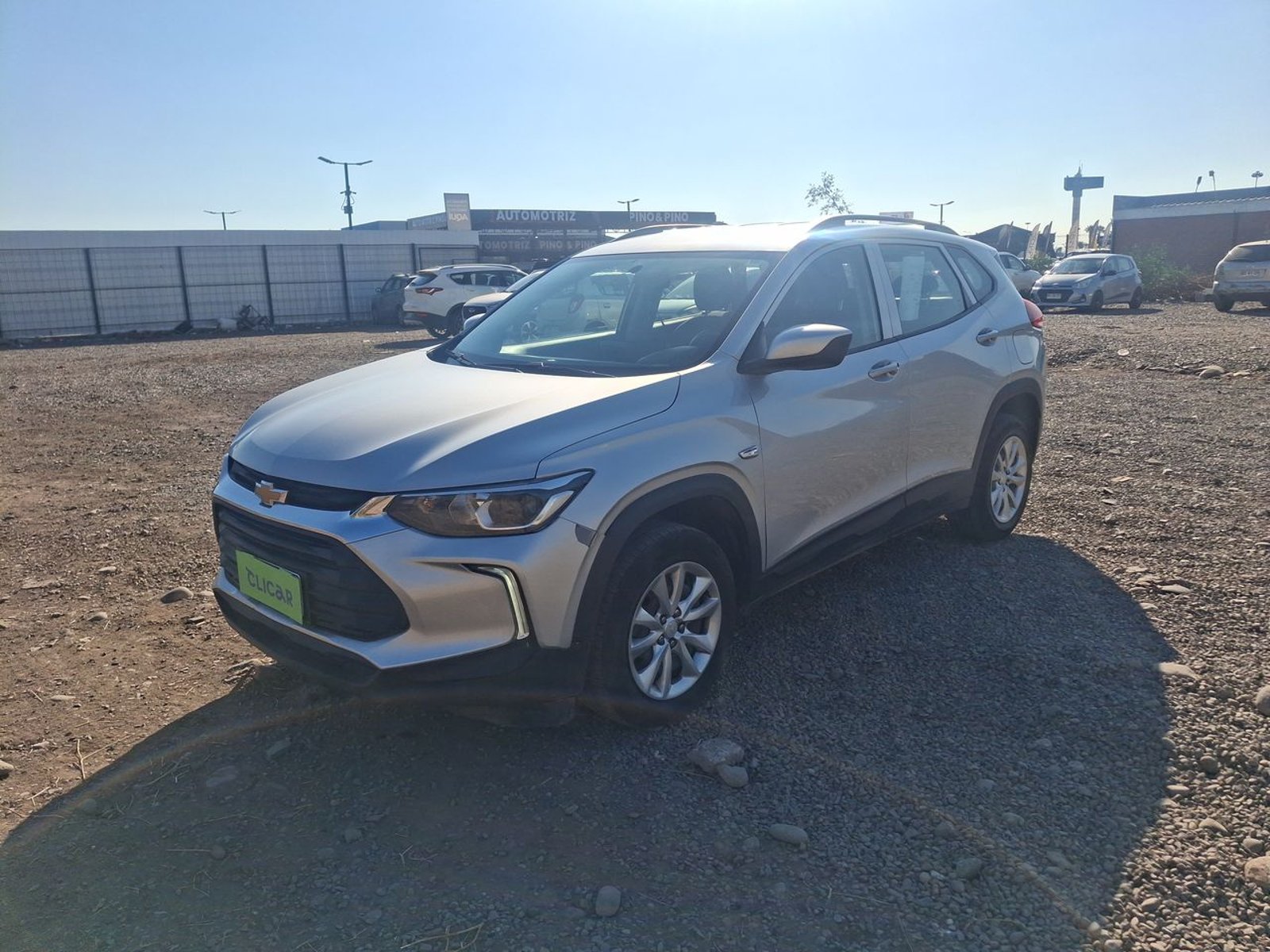 Chevrolet Tracker 1.2t Ls Fwd Mt 5p 2022 - Foto 3 de 8